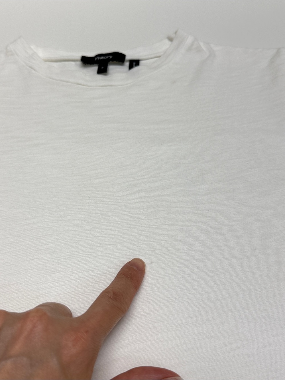 ✨ THEORY ✨ Tiny Tee in Organic Slub Cotton. - Picture 13 of 15